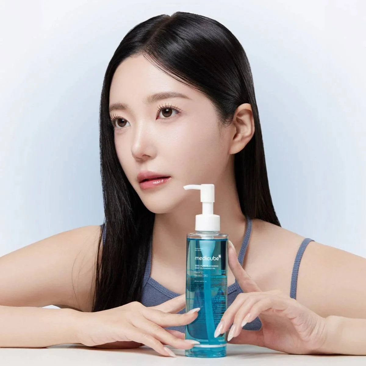 MEDICUBE – Zero Pore Blackhead Deep Cleansing Oil (205 ml)