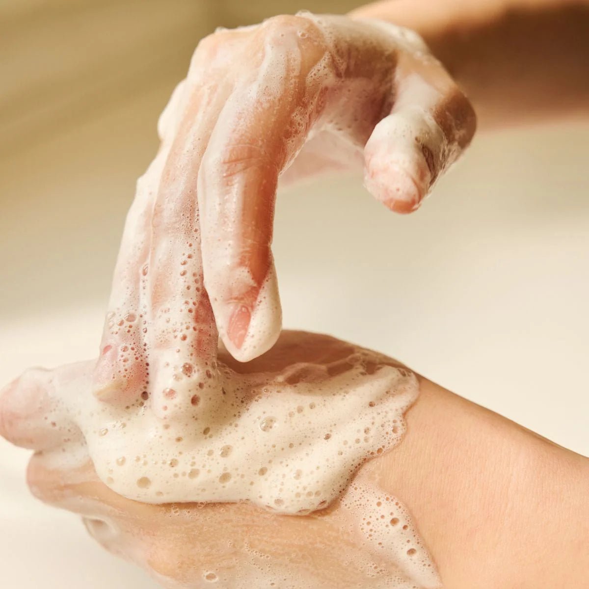 SKIN1004 - Madagascar Centella Ampoule Foam (125 ml) - Mononori